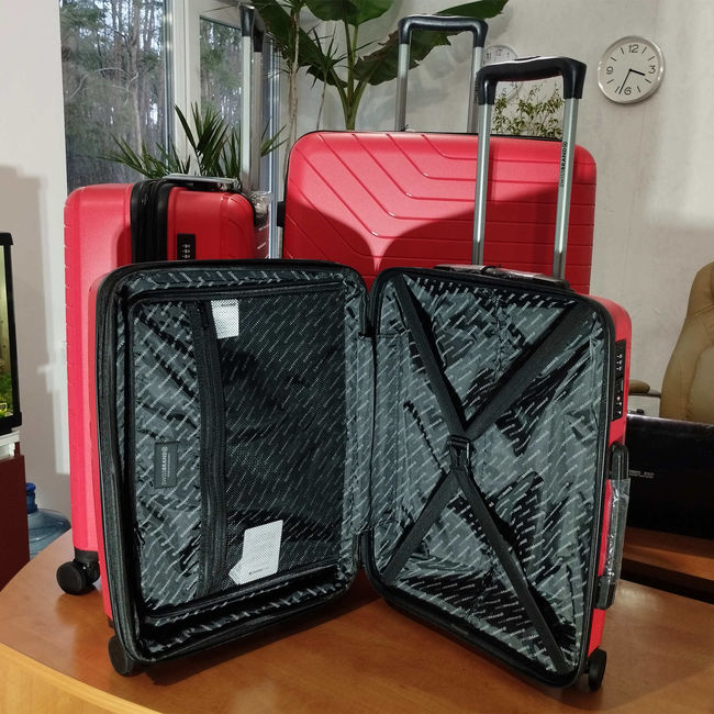 Валіза Swissbrand Eden M Red - фото 2