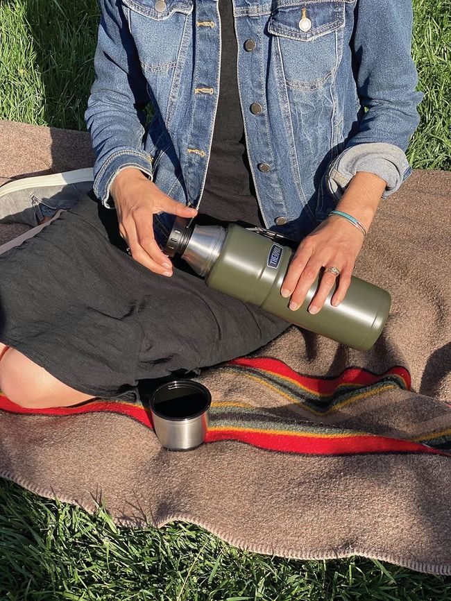 Термос Thermos Stainless King Beverage Bottle 1.2L Dark Blue - фото 5