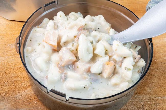 Їжа Харчі Паста з копченою куркою та грибами у соусі Бешамель - фото 5