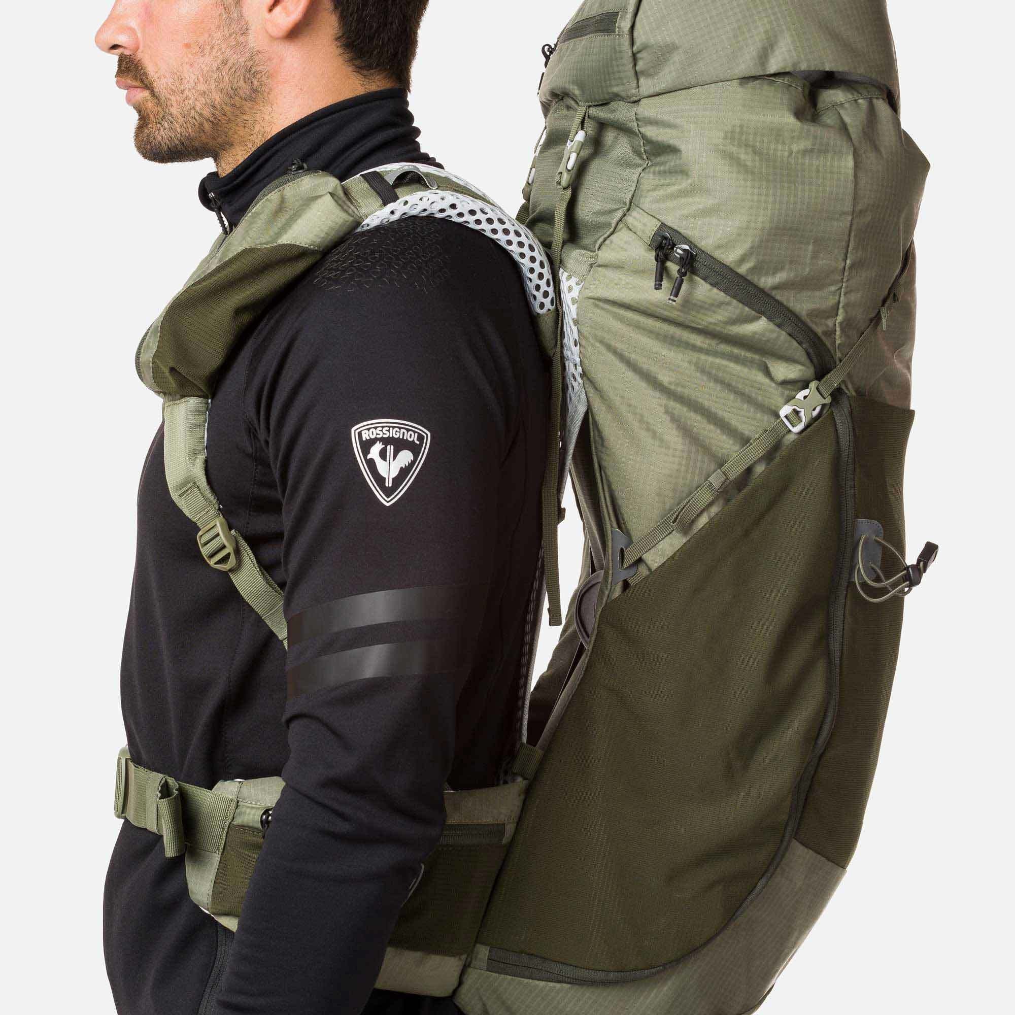 ロシニョールAdventure pack 55L(未使用) - 登山用品